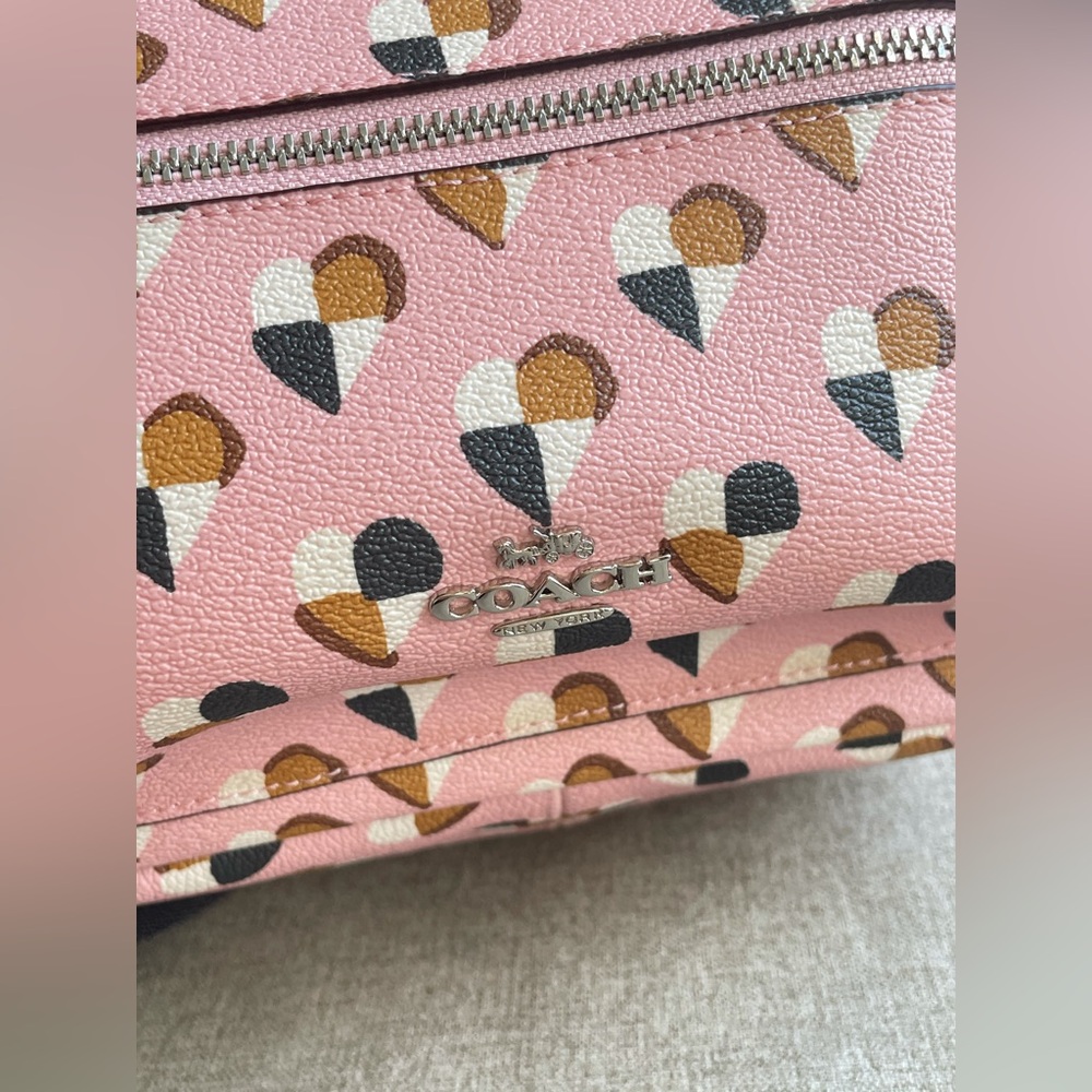 NWT！COACH MINI CHARLIE BACKPACK WITH CHECKER HEART PRINT (COACH F25915) - Picture 5 of 12